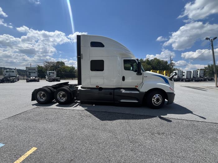 2021 International LT625-3