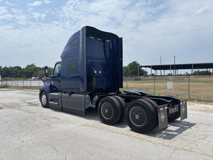 2027 International LT625-2