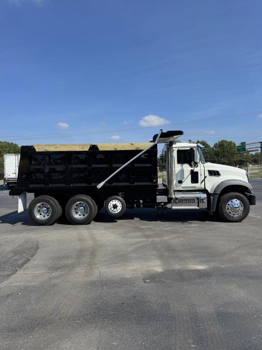 2023 Mack Granite 64FT-6