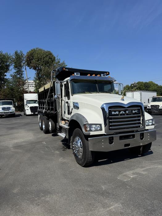 2023 Mack Granite 64FT-7
