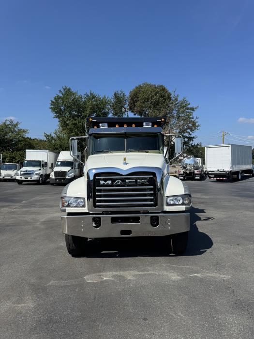 2023 Mack Granite 64FT-8