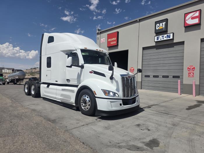 2027 Peterbilt 579-3
