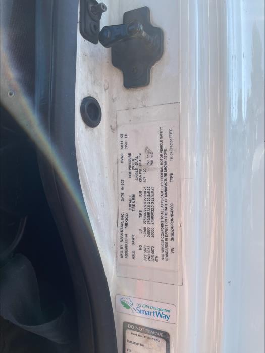 2022 International LT625-17
