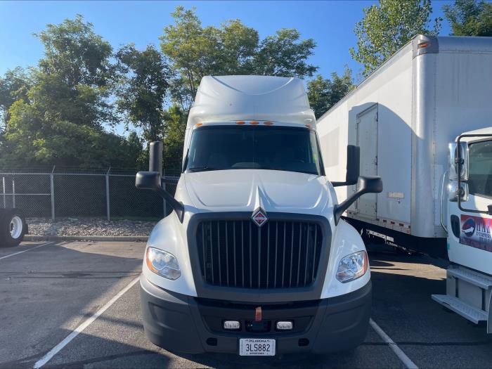 2022 International LT625-1