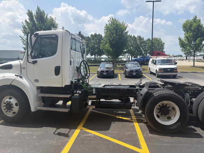 2020 Freightliner Cascadia-5