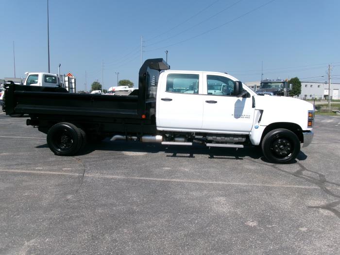 2024 Chevrolet Silverado-5