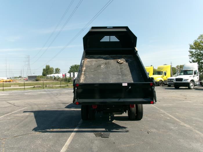 2024 Chevrolet Silverado-8