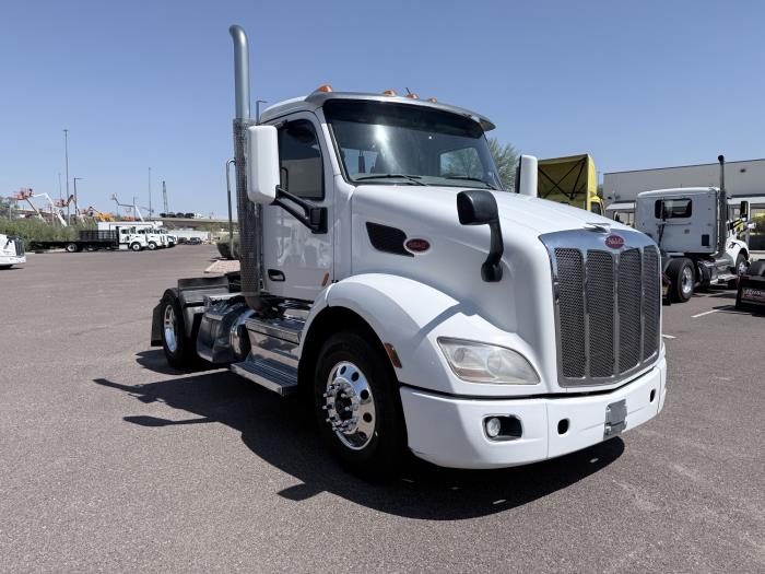 2018 Peterbilt 579-6