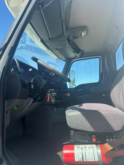 2018 International LT625-6
