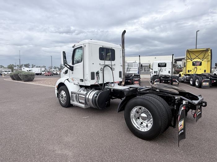 2018 Peterbilt 579-2