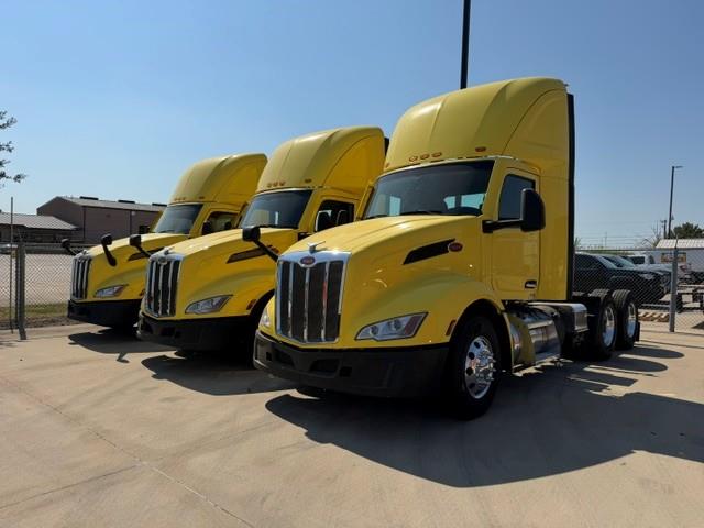 2023 Peterbilt 579-0