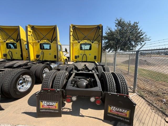2023 Peterbilt 579-5