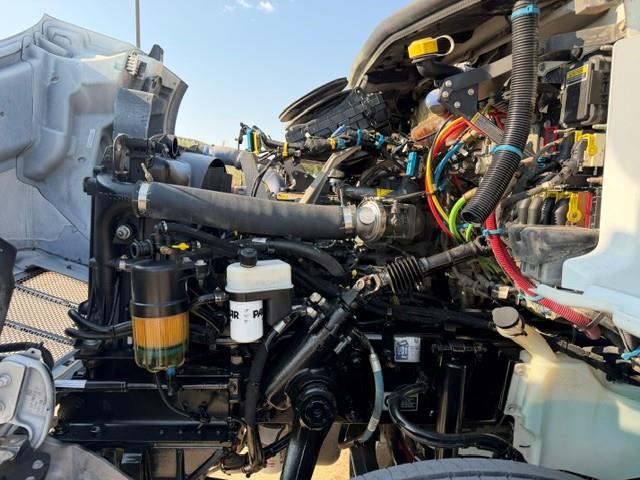 2024 Peterbilt 548-12