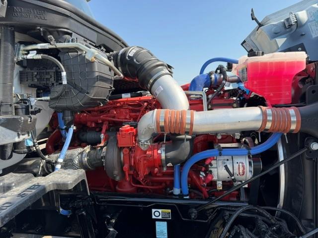 2027 Peterbilt 567-13
