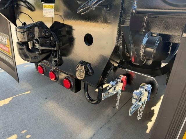 2027 Peterbilt 567-25