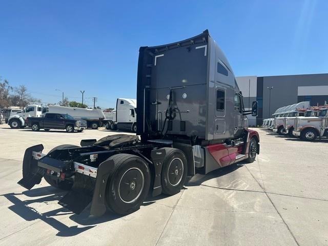 2025 Kenworth T680-15