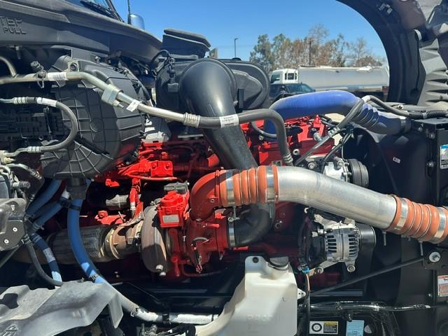 2025 Kenworth T680-17