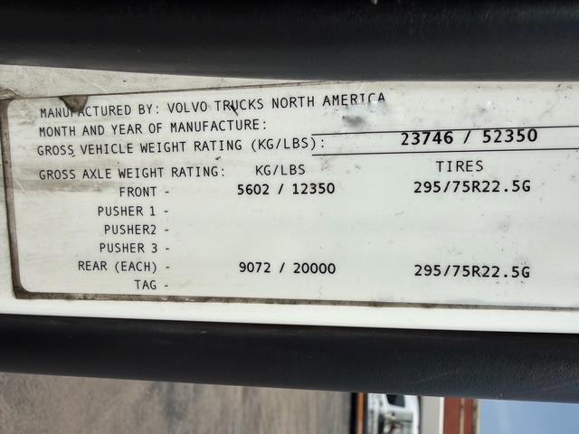 2023 Volvo VNR64T300-25