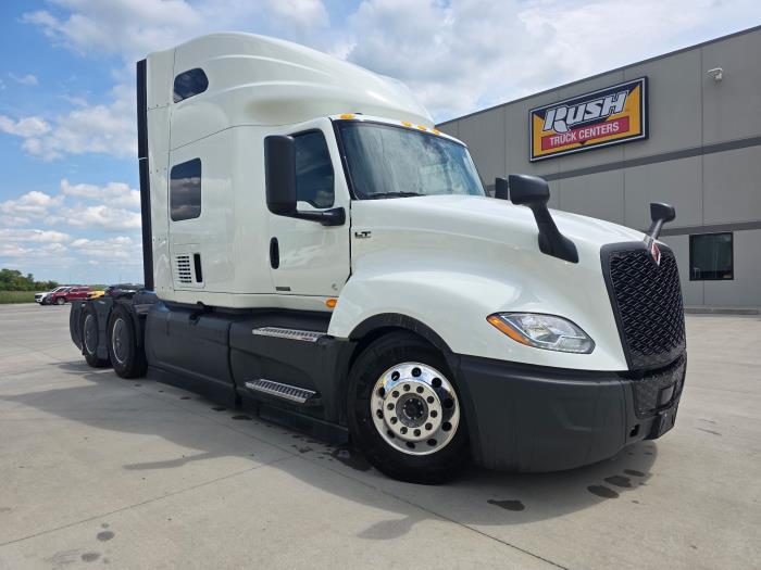 2027 International LT625-0
