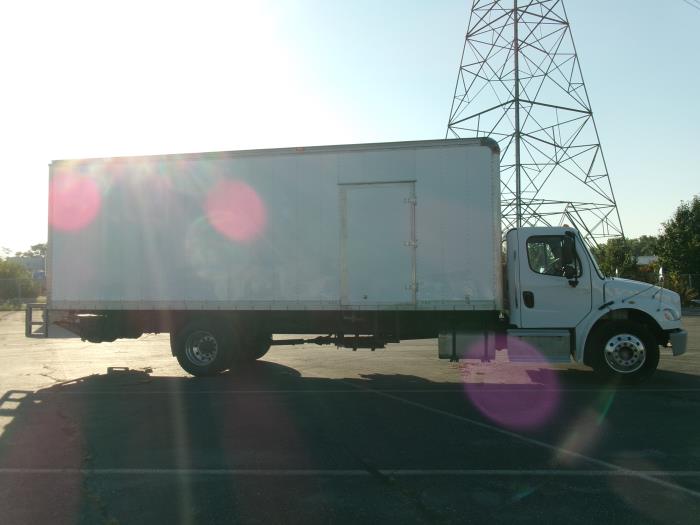 2020 Freightliner Business Class M2 106-5