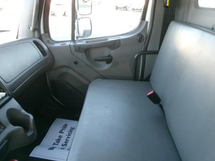 2020 Freightliner Business Class M2 106-16