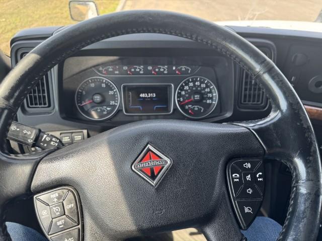 2022 International LT625-11