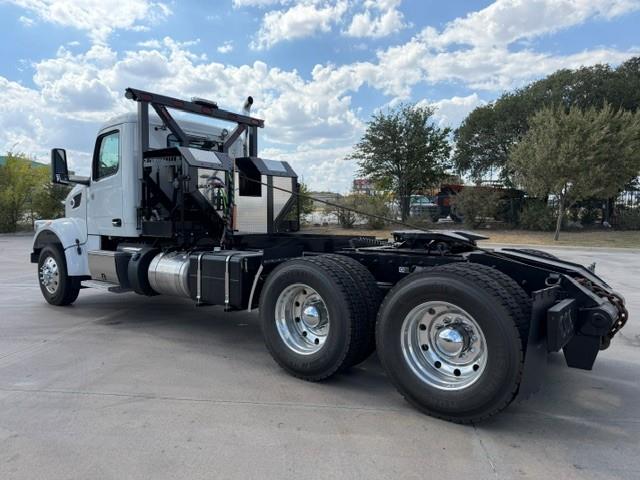 2026 Peterbilt 567-3