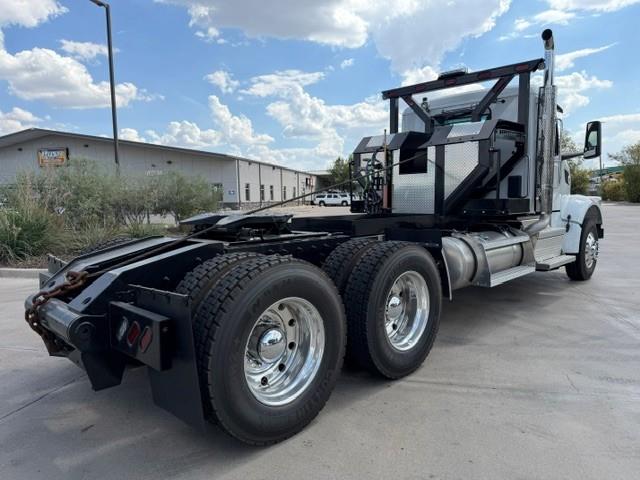 2026 Peterbilt 567-6