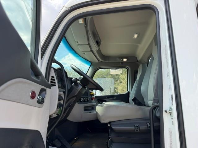 2026 Peterbilt 567-30