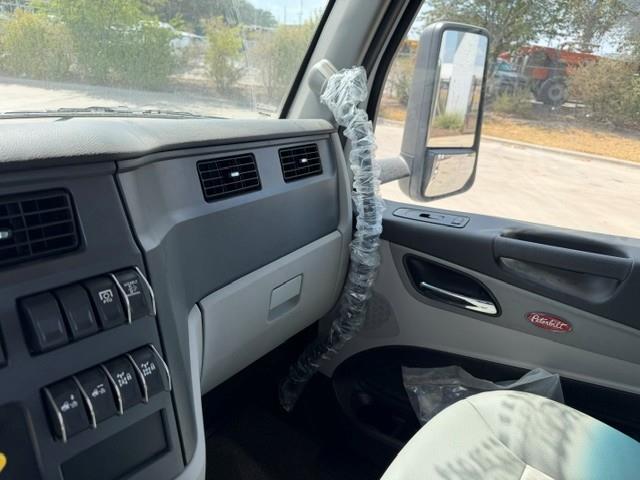 2026 Peterbilt 567-37