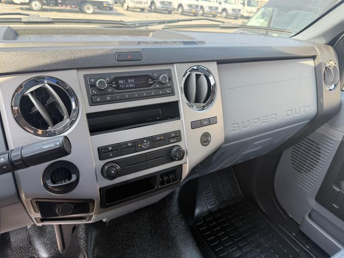 2027 Ford F-750-15
