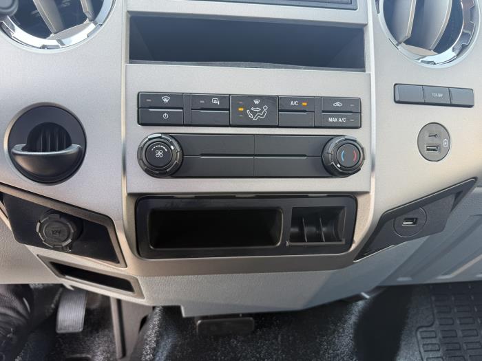 2027 Ford F-750-18