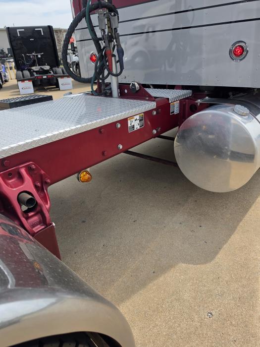 2024 Kenworth W900-11