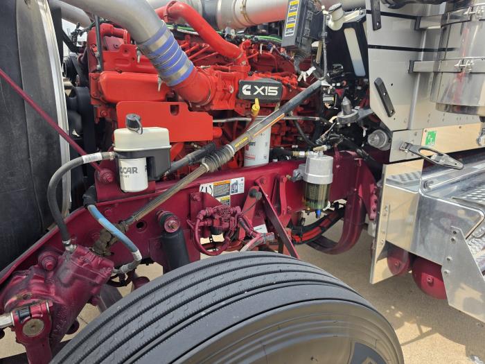 2024 Kenworth W900-31