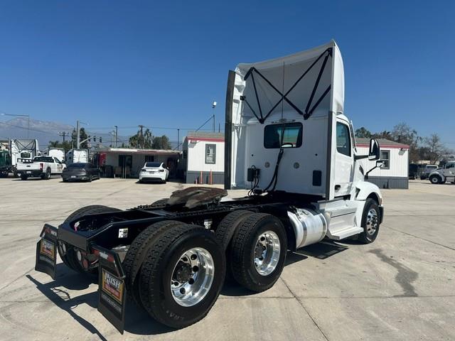 2022 Peterbilt 579-1