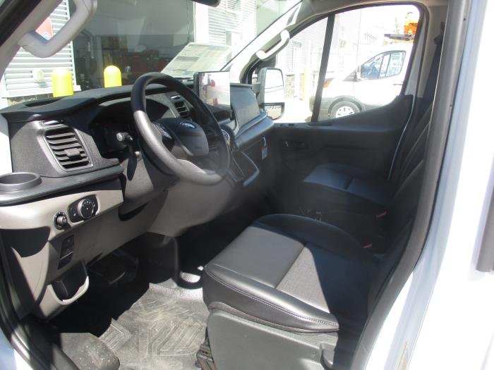 2027 Ford Transit 350 HD-8