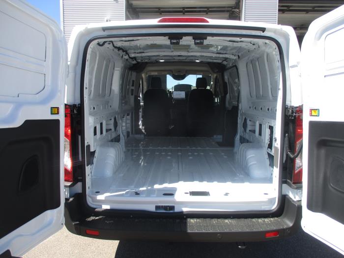 2027 Ford Transit 350 HD-12