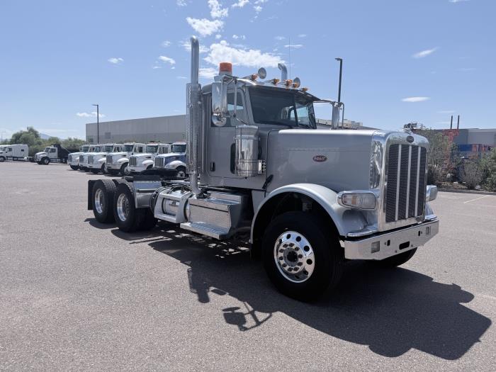 2020 Peterbilt 389-7