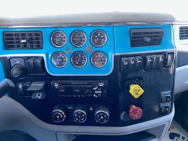 2019 Peterbilt 579-17