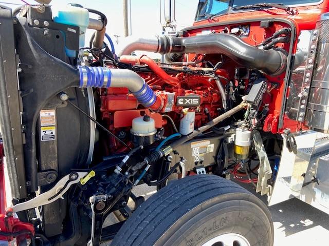 2022 Peterbilt 389-15