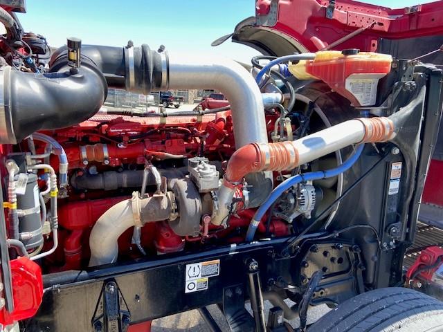 2022 Peterbilt 389-17