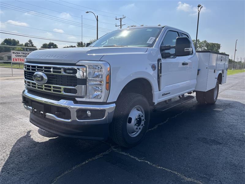 New 2026 Ford F-350 - photo 2