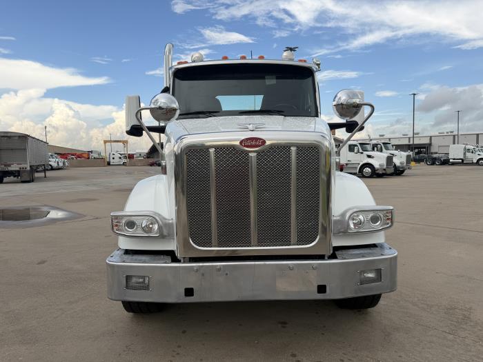 2023 Peterbilt 567-7