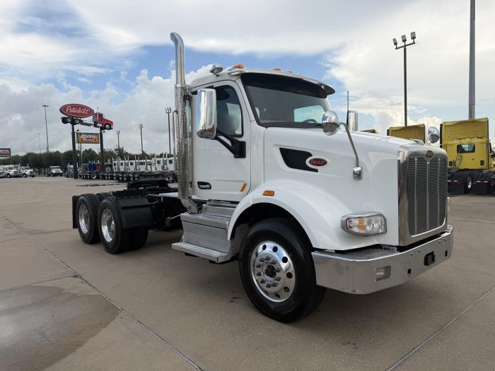 2021 Peterbilt 567-6