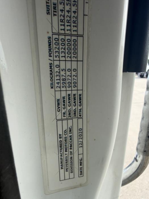 2021 Peterbilt 567-25