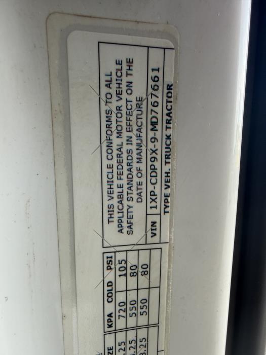 2021 Peterbilt 567-26