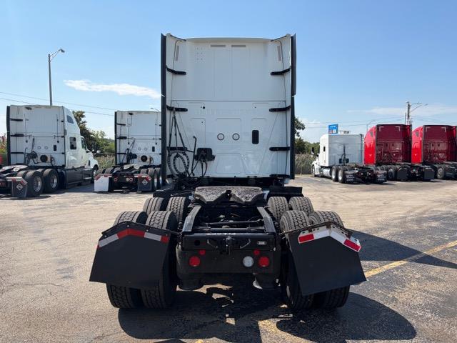 2023 International LT625-3