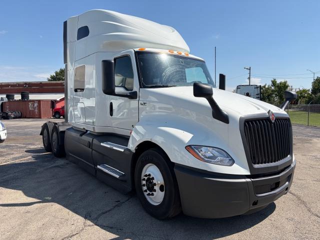 2023 International LT625-5