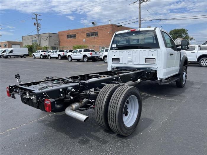 2026 Ford F-550-6