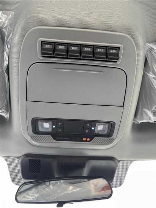 2026 Ford F-550-11
